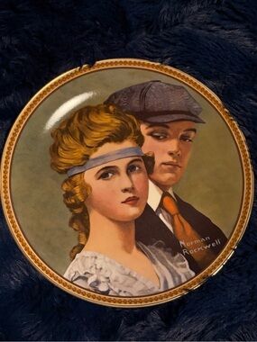 Knowles White Collector Plate Backstamp with COA